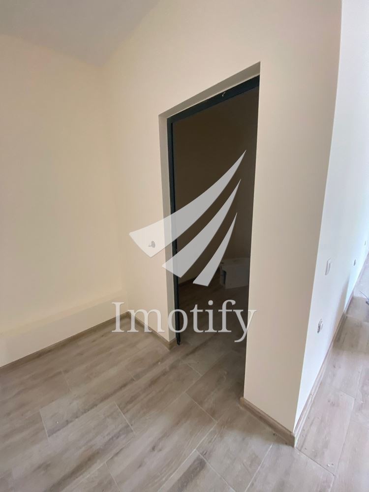 Kiadó  Üzlet Sofia , Druzsba 2 , 50 négyzetméter | 45763613 - kép [3]