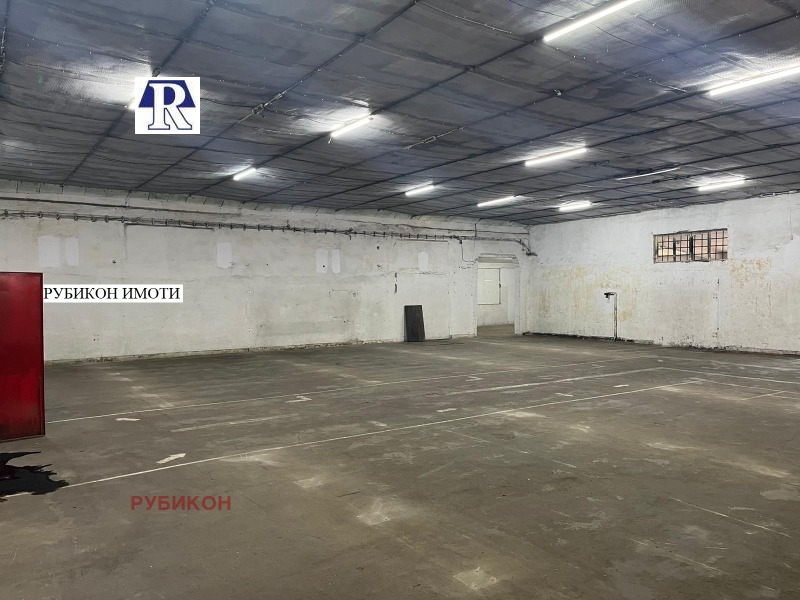 Zu vermieten  Lagerung Plewen , Industrialna zona , 800 qm | 95387015 - Bild [2]