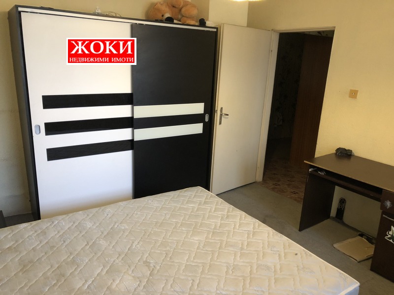 Zu vermieten  1 Schlafzimmer Pernik , Zentar , 66 qm | 30063037 - Bild [2]