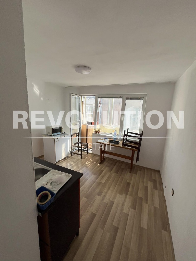 Da affittare  2 camere da letto Varna , Kolhozen pazar , 65 mq | 84714946