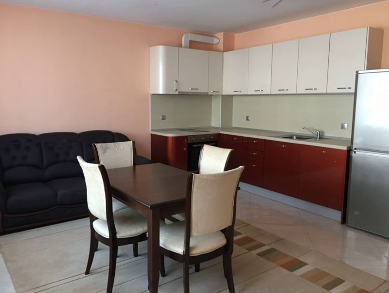 De inchiriat  1 dormitor Sofia , Vitoșa , 55 mp | 32803860