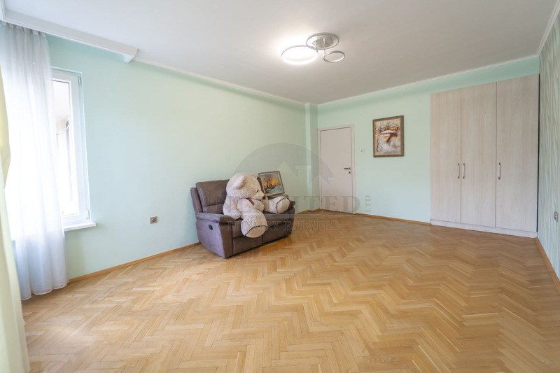For Rent  3 bedroom Sofia , Doktorski pametnik , 162 sq.m | 23066846 - image [15]