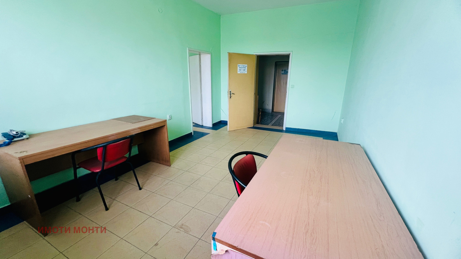 Дава под наем ОФИС, гр. Монтана, Идеален център, снимка 3 - Офиси - 53797683