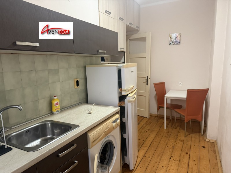 Дава под наем 2-СТАЕН, гр. София, Център, снимка 7 - Апартаменти - 52466607