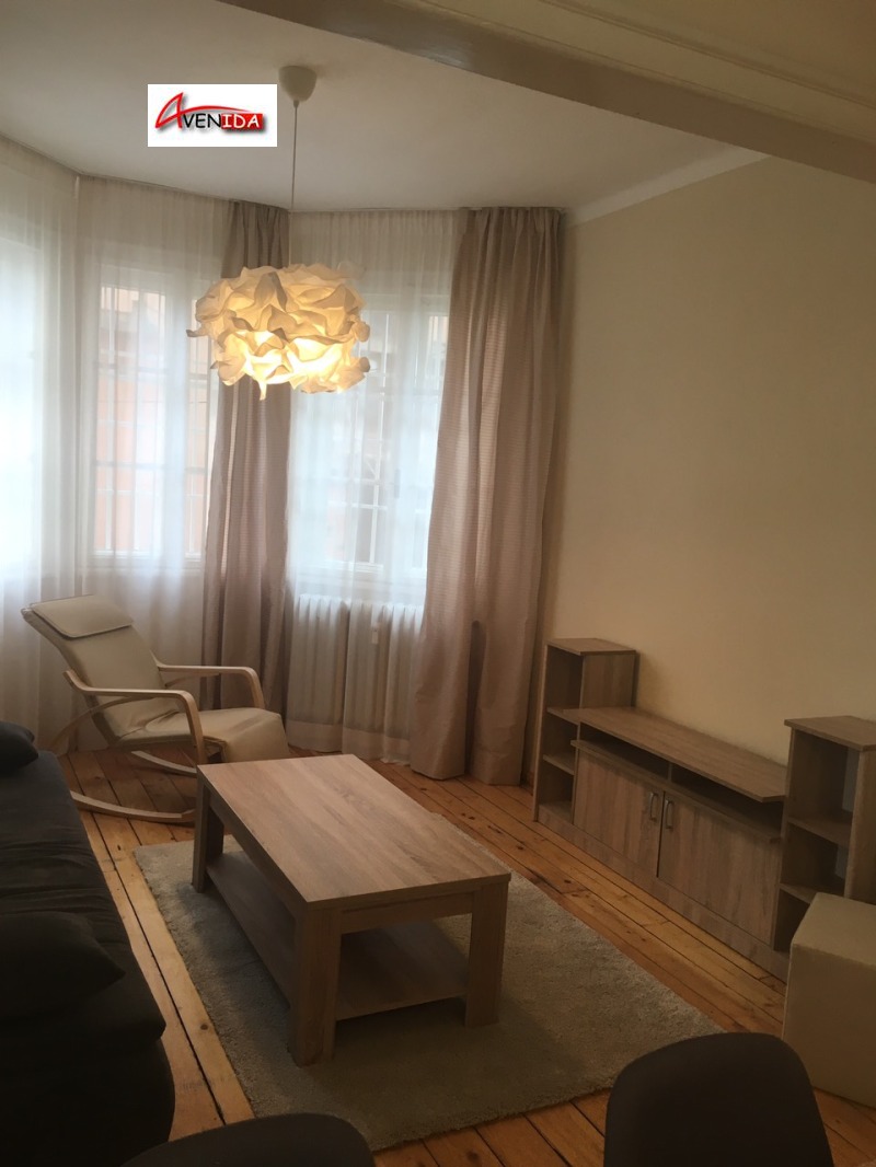 Дава под наем 2-СТАЕН, гр. София, Център, снимка 2 - Апартаменти - 53109319