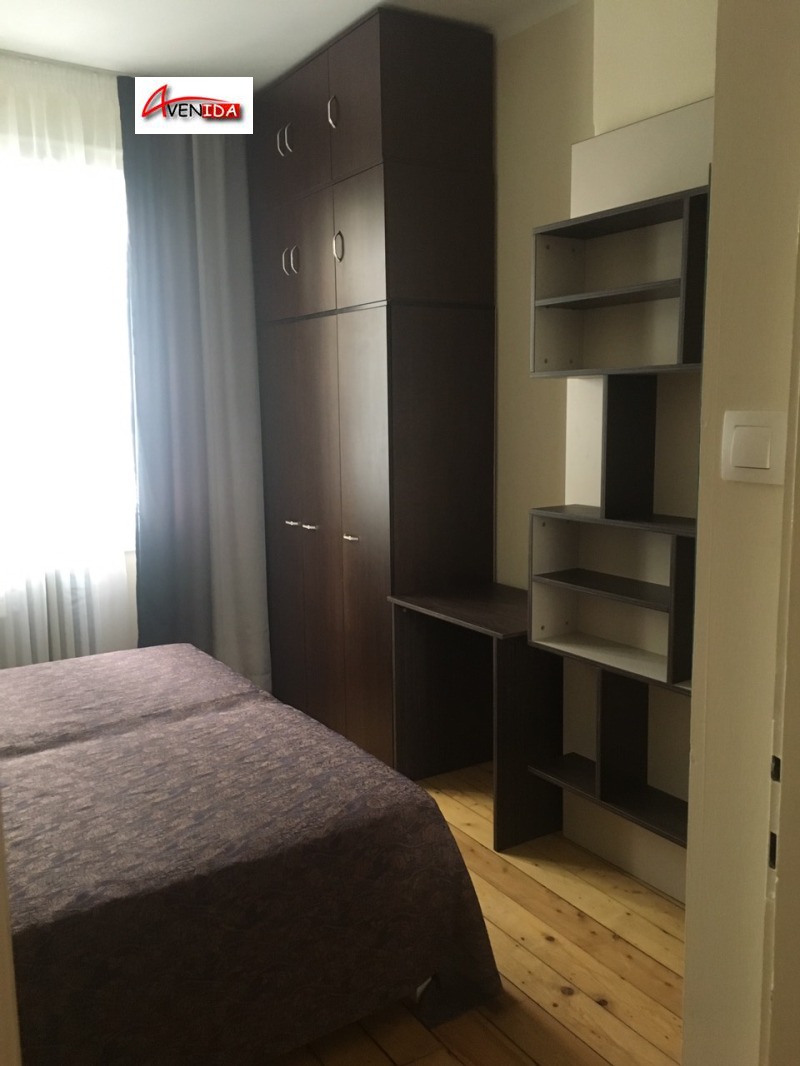 Дава под наем 2-СТАЕН, гр. София, Център, снимка 4 - Апартаменти - 52466607