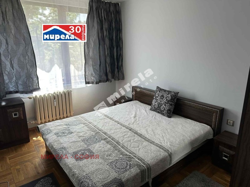 Издаје се  2 спаваће собе Софија , Центар , 65 м2 | 84965024 - слика [6]
