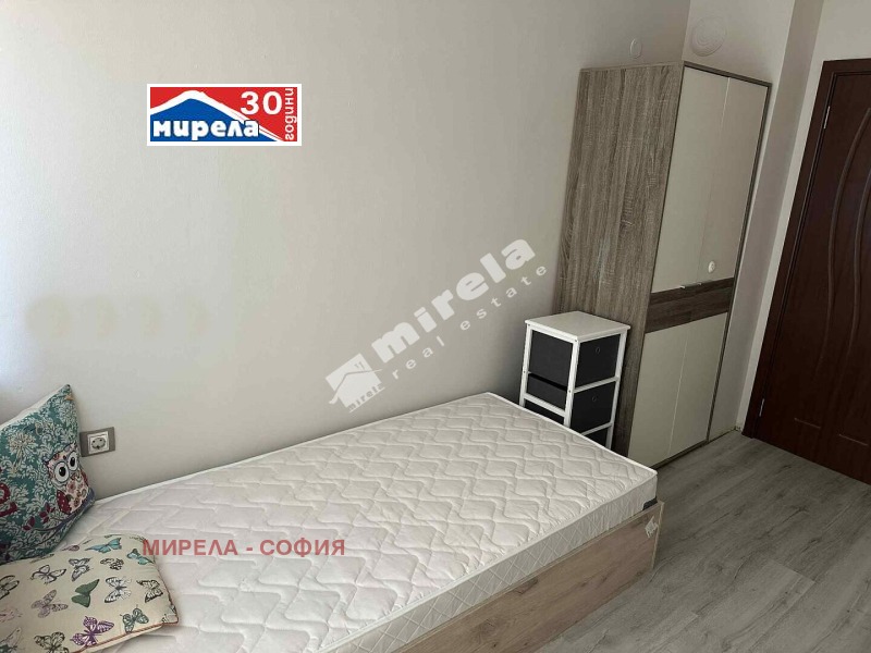 Издаје се  2 спаваће собе Софија , Центар , 65 м2 | 84965024 - слика [3]