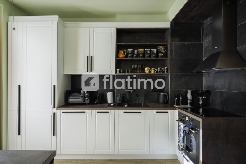 Издаје се  2 спаваће собе Софија , Центар , 96 м2 | 48390306 - слика [4]