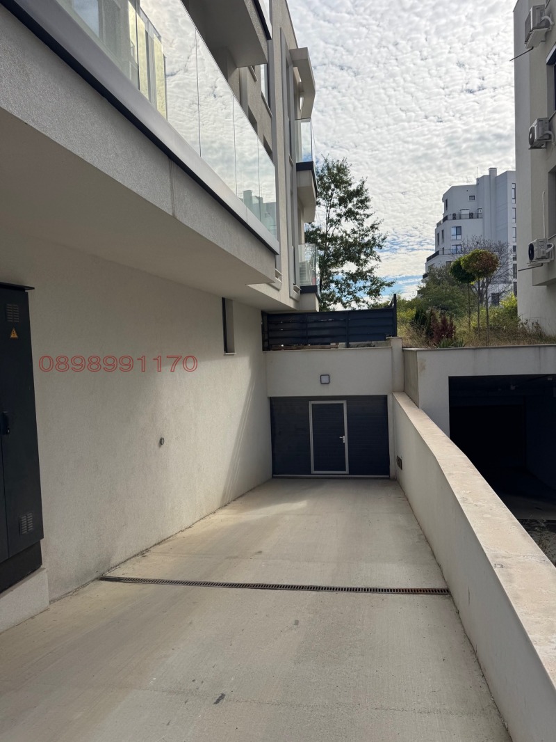 Дава под наем ГАРАЖ, ПАРКОМЯСТО, гр. София, Хладилника, снимка 2 - Гаражи и паркоместа - 52808963