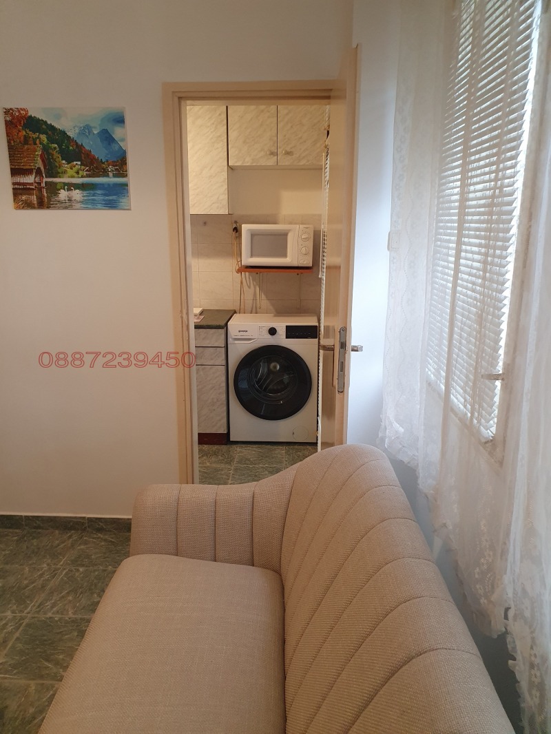 For Rent  1 bedroom Plovdiv , Marasha , 50 sq.m | 87596584 - image [3]