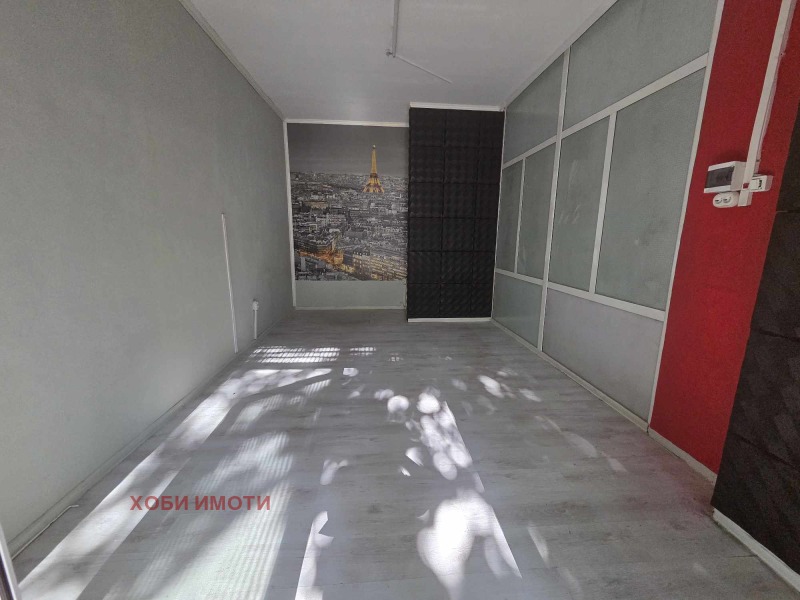 For Rent  Industrial building Plovdiv , Tsentar , 56 sq.m | 53987522
