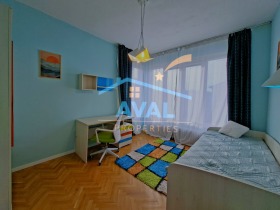 ���� ��� ���� 3-����� | Imot.bg � ����� ������ 11