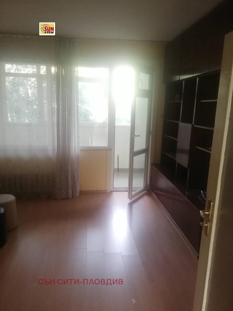 Дава под наем 2-СТАЕН, гр. Пловдив, Център, снимка 2 - Апартаменти - 53707353