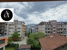 2 soveværelser Vitosha, Sofia 13