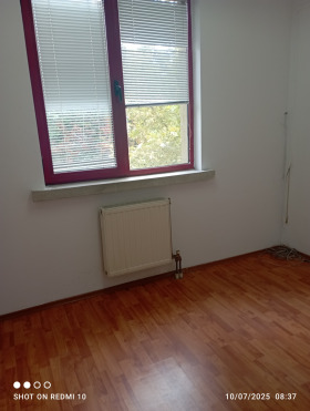 Zu vermieten Büro