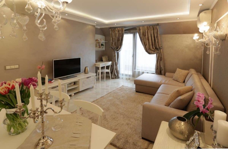 Дава под нем  2-стаен, град Варна, Център • 1 200 EUR • ID 56404899 — holmes.bg - [1] 