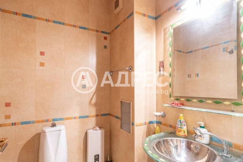 För uthyrning  2 sovrum Sofia , Pavlovo , 160 kvm | 39708731 - bild [10]