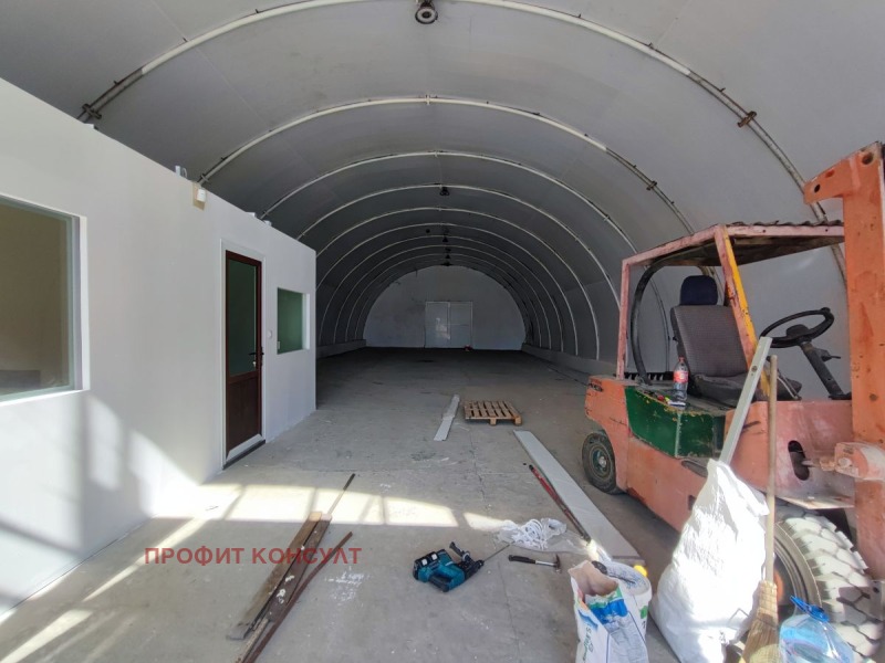 Do wynajęcia  Budynek przemysłowy Weliko Tarnowo , Promiszlena zona - Zapad , 260 mkw | 83015647 - obraz [2]
