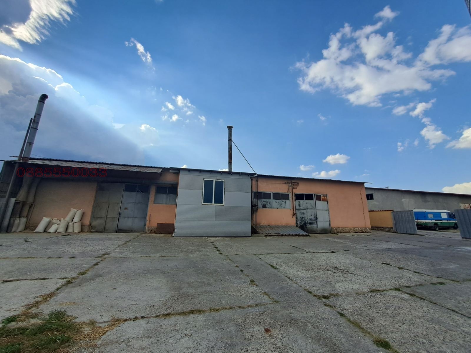 Дава под наем ПРОМ. ПОМЕЩЕНИЕ, гр. Луковит, област Ловеч, снимка 10 - Производствени сгради - 54201995