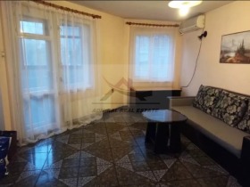 1 slaapkamer Ljatno kino Trakija, Varna 2