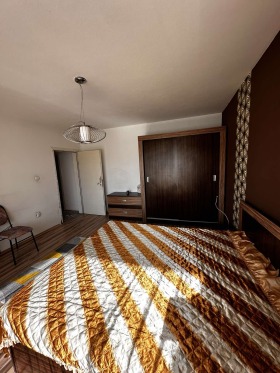 3 Schlafzimmer Bankja, Sofia 2