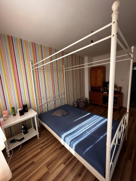 3 Schlafzimmer Bankja, Sofia 9