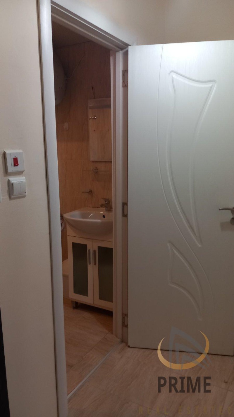 В аренду  Студия Бургас , Център , 30 кв.м | 84035001 - изображение [10]