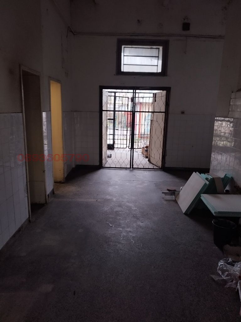 Дава под наем МАГАЗИН, гр. Враца, Металург, снимка 6 - Магазини - 52902159