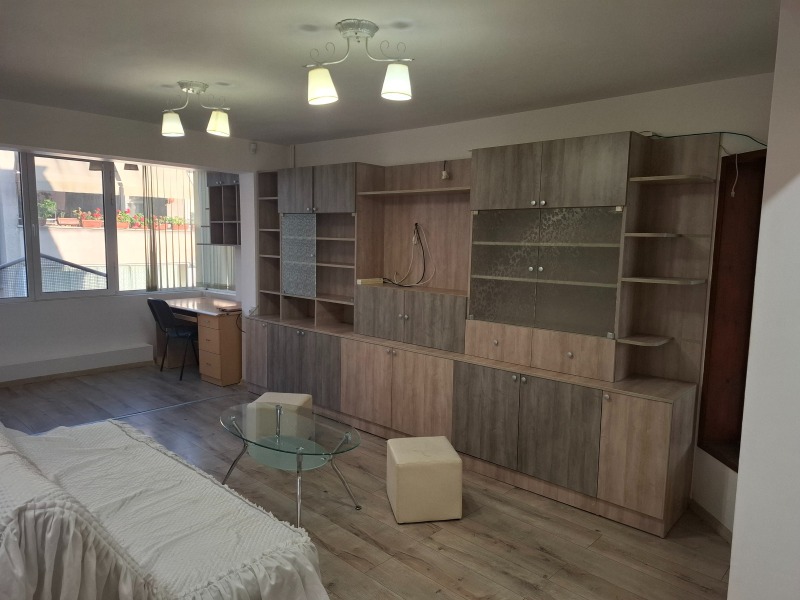 For Rent  2 bedroom Plovdiv , Tsentar , 90 sq.m | 29175401 - image [2]