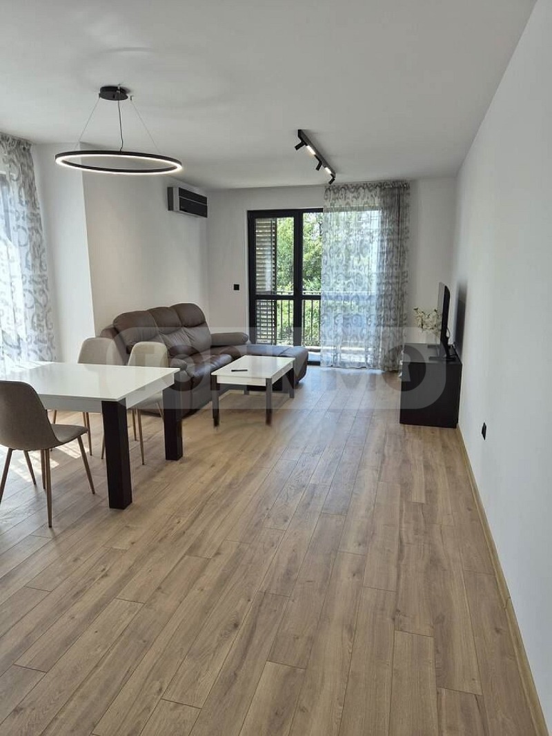 Дава под наем 3-СТАЕН, гр. Варна, м-т Горна Трака, снимка 2 - Апартаменти - 52651414