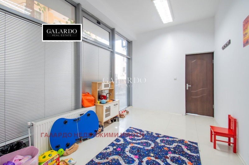 Te huur  Kantoor Sofia , Tsentar , 152 m² | 38239074 - afbeelding [5]