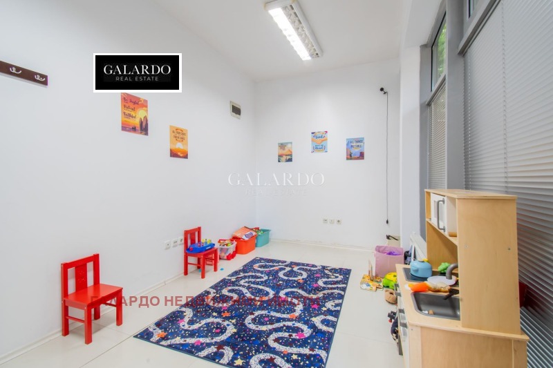 Te huur  Kantoor Sofia , Tsentar , 152 m² | 38239074 - afbeelding [4]