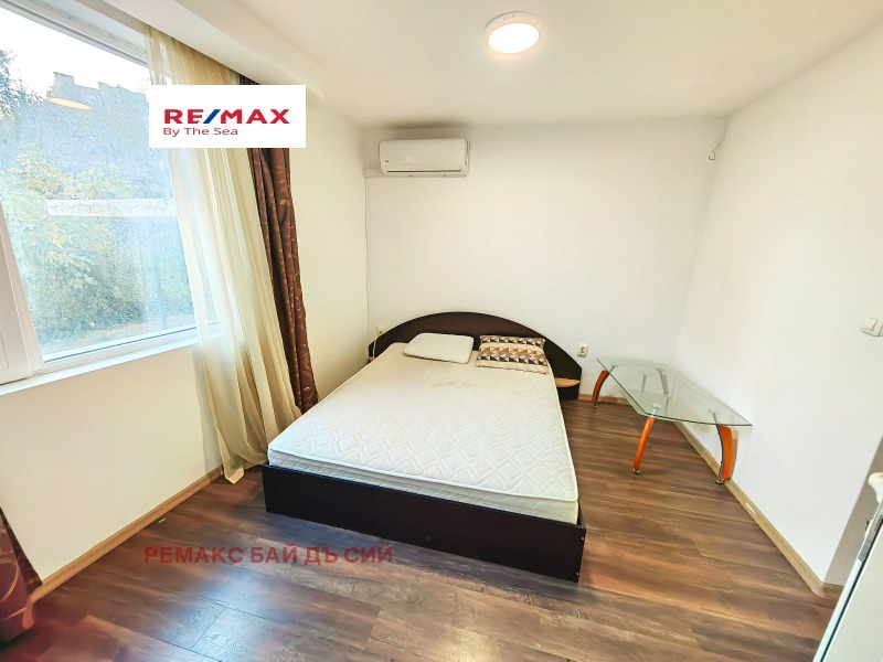 Дава под наем 2-СТАЕН, гр. Варна, к.к. Св.Св. Константин и Елена