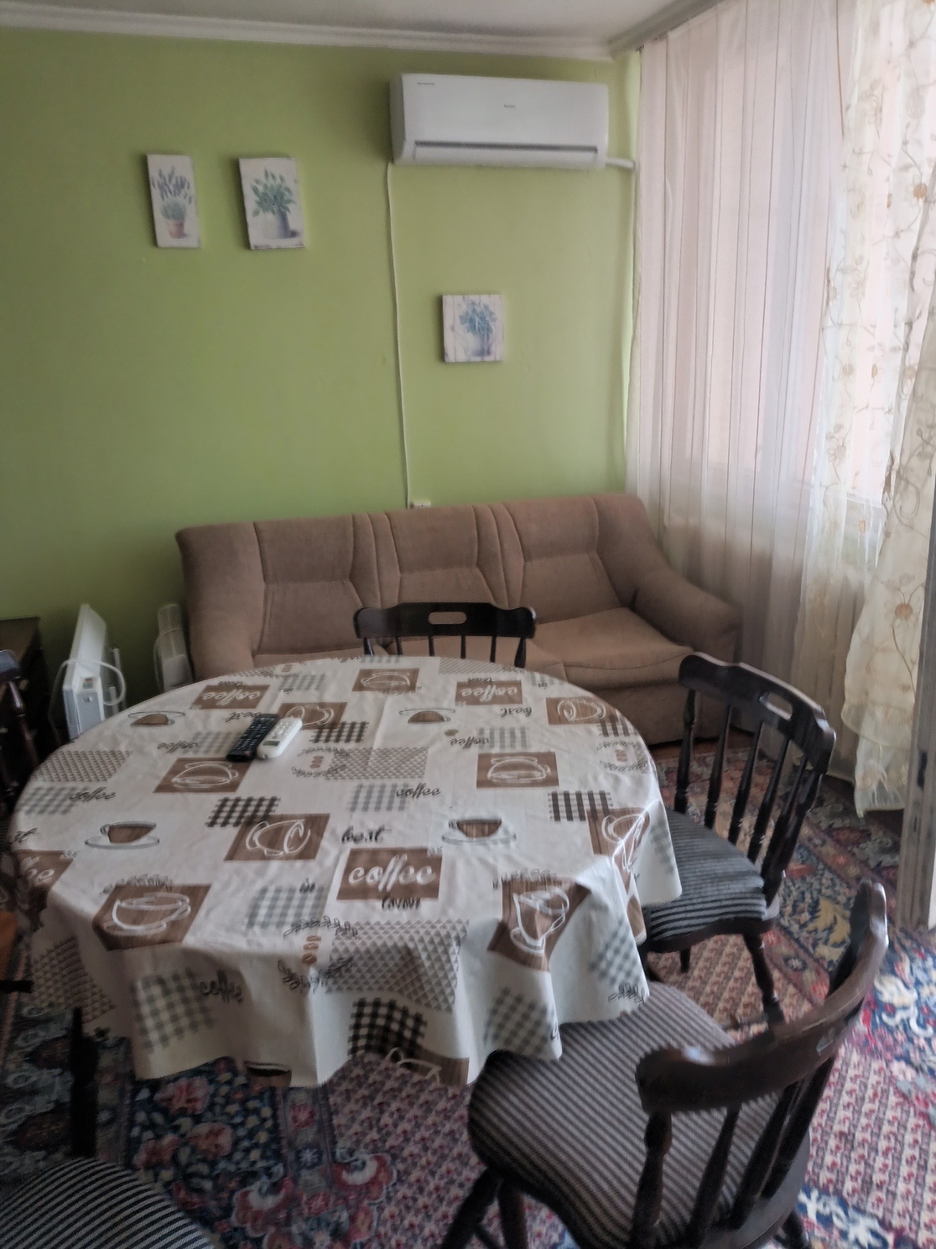 Дава под наем 2-СТАЕН, гр. Разград, Васил Левски, снимка 1 - Апартаменти - 54953431