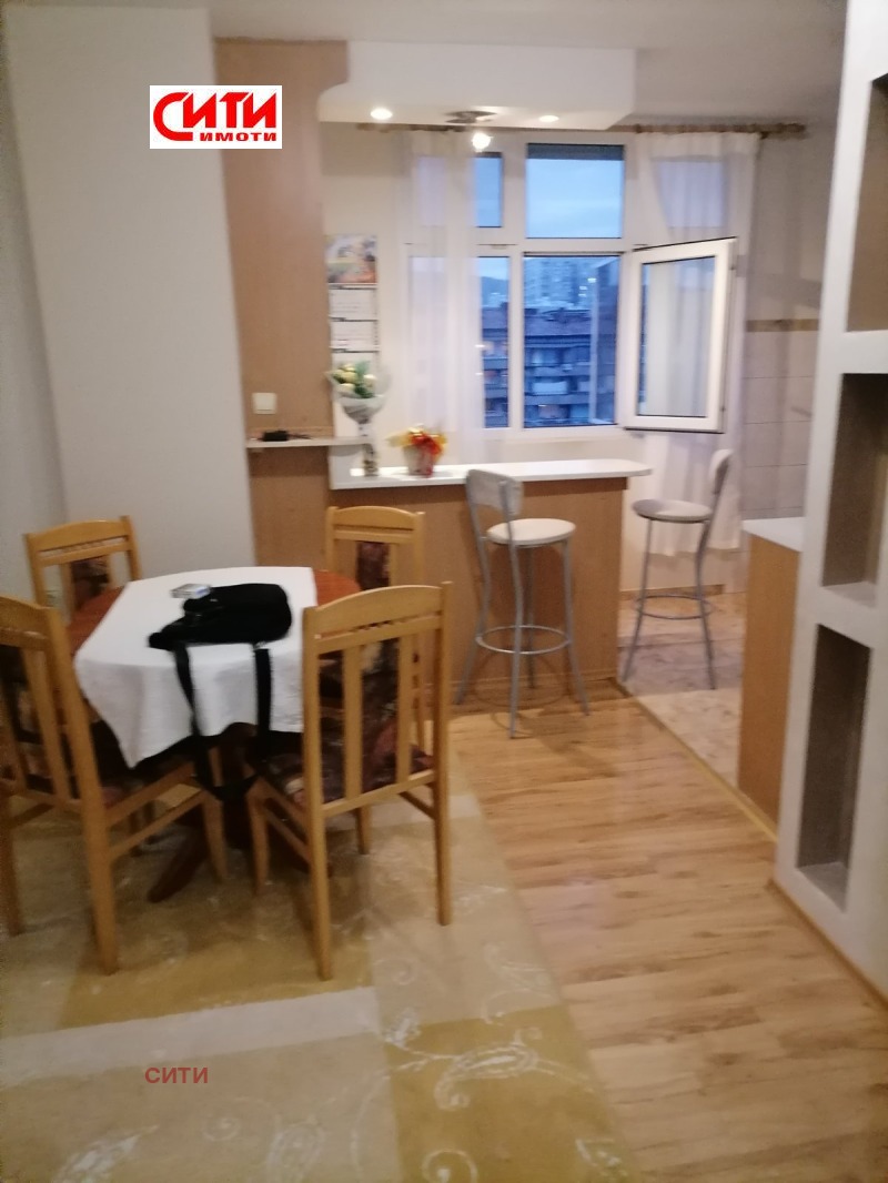 Дава под Наем 4-СТАЕН в град Стара Загора, Център - 100 кв.м / 400 € » 782.33 лв., СИТИ
