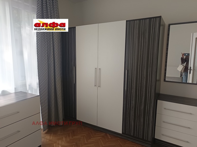 Дава под наем 3-СТАЕН, гр. Добрич, Център, снимка 2 - Апартаменти - 52536052