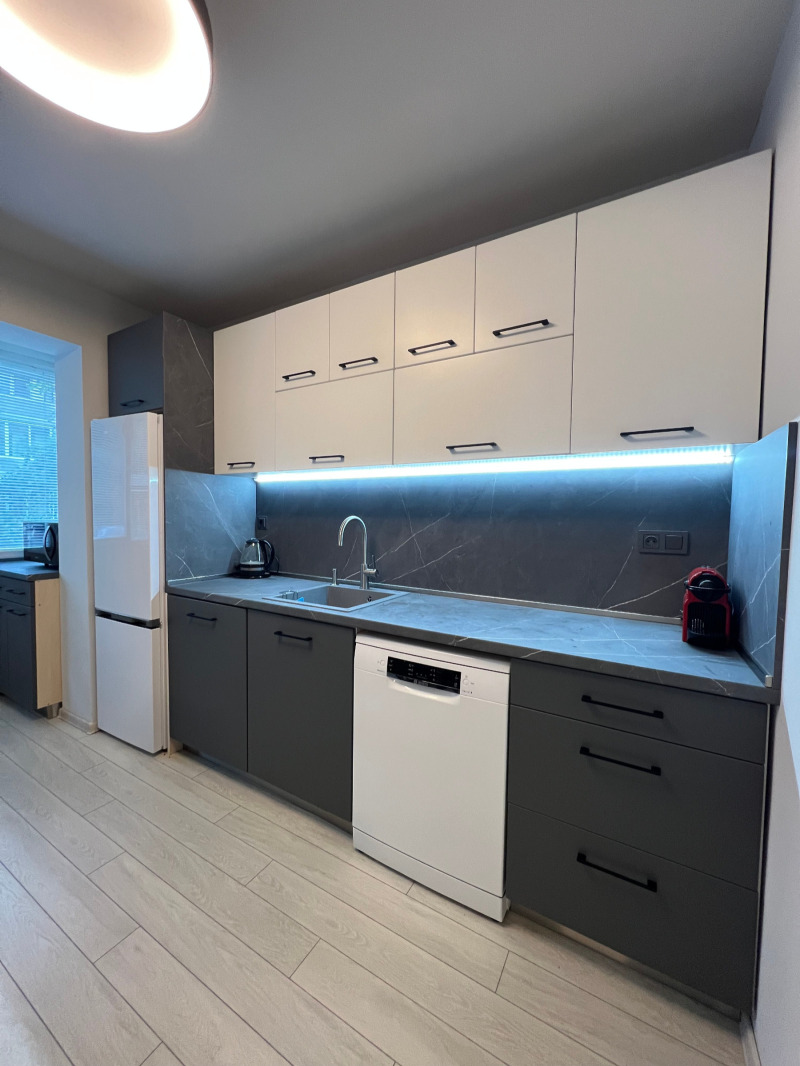 För uthyrning  1 sovrum Plovdiv , Kamenica 2 , 61 kvm | 42684682 - bild [13]