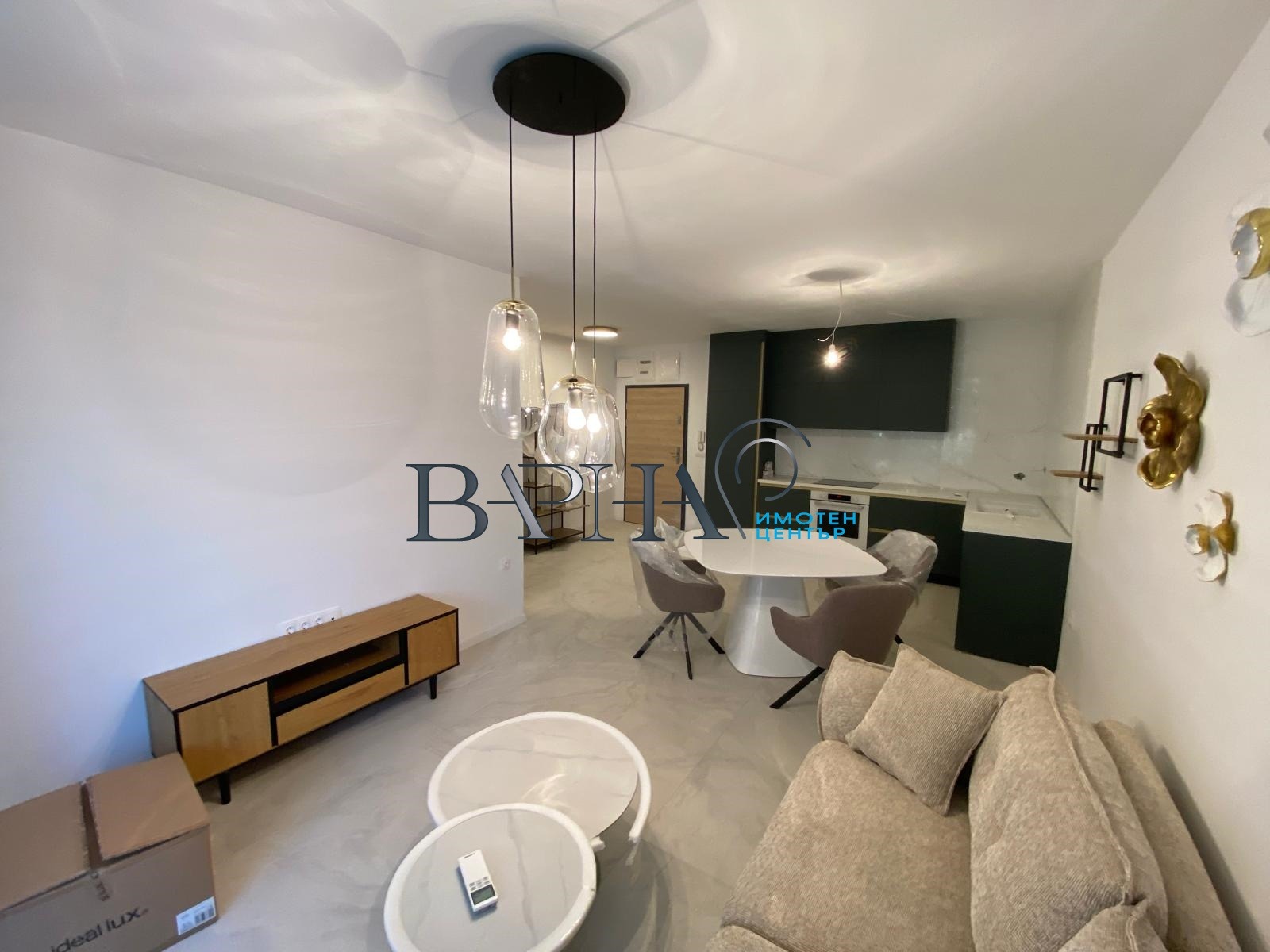 Дава под наем 2-СТАЕН, гр. Варна, к.к. Св.Св. Константин и Елена, снимка 11 - Апартаменти - 54053982