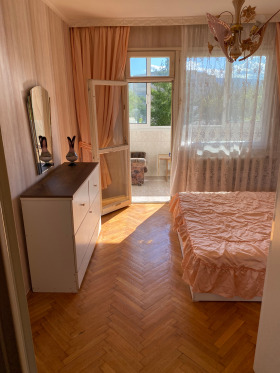   3- | Imot.bg    8