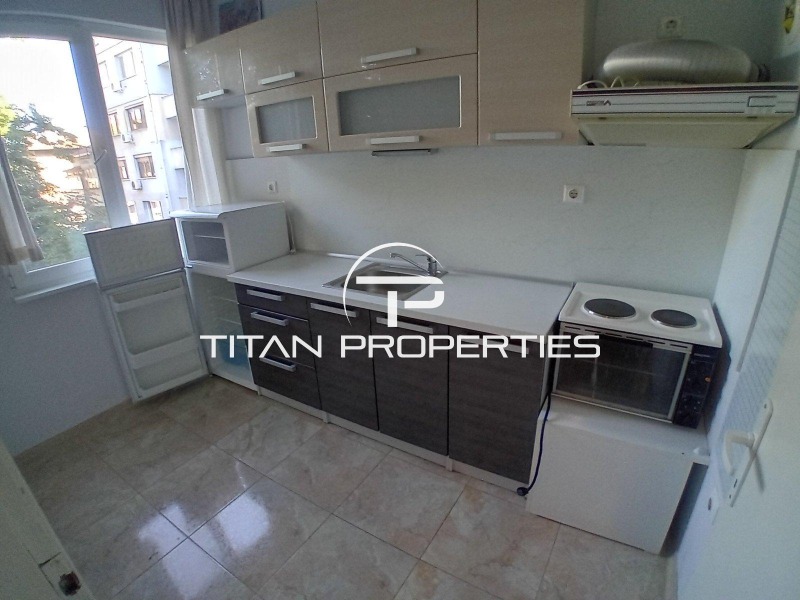 Do wynajęcia  2 sypialnie Plowdiw , Centar , 98 mkw | 36297602