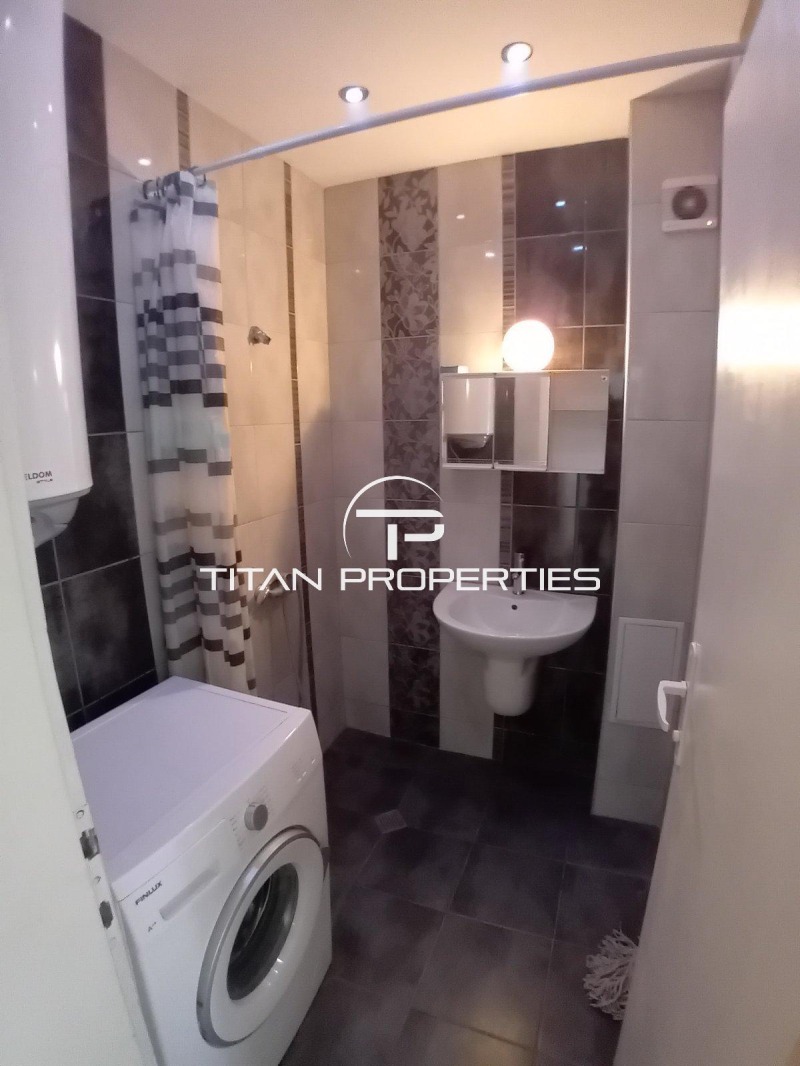 Do wynajęcia  2 sypialnie Plowdiw , Centar , 98 mkw | 36297602 - obraz [8]
