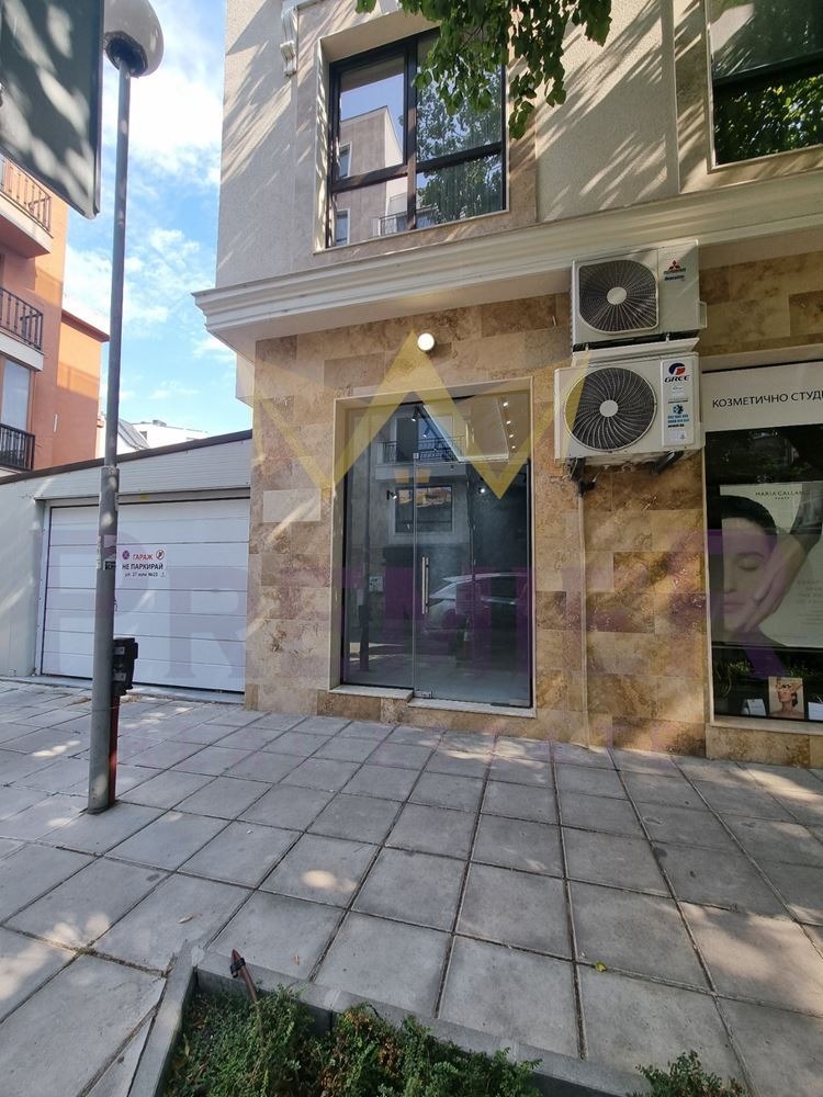 Vuokrattavana  Myymälä Varna , Tsentralna pošta , 18 neliömetriä | 36457623 - kuva [7]