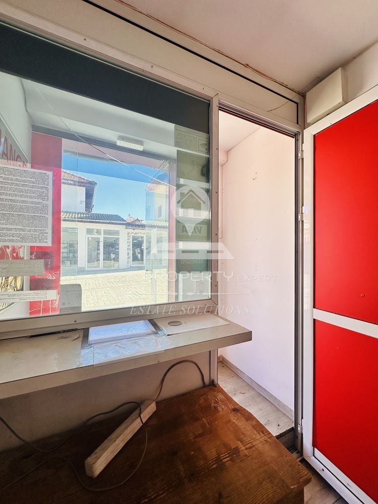 Дава под наем МАГАЗИН, гр. Банско, област Благоевград, снимка 2 - Магазини - 54204121