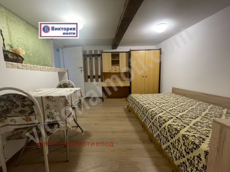 De inchiriat  1 dormitor Velico Târnovo , Stara ciast , 27 mp | 96589000 - imagine [4]