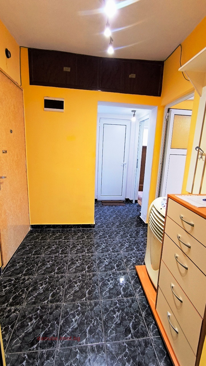 De inchiriat  3 dormitoare Ruse , Țentâr , 105 mp | 44464128 - imagine [12]