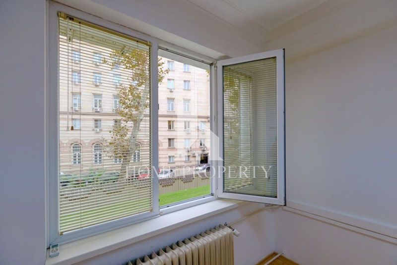 De inchiriat  Birou Sofia , Țentâr , 143 mp | 70846104 - imagine [7]