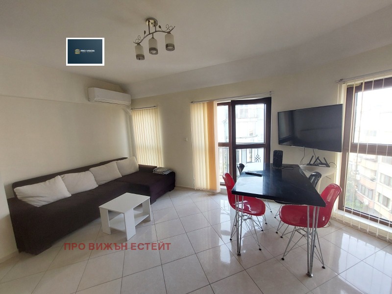 Дава под наем 3-СТАЕН, гр. Варна, Операта