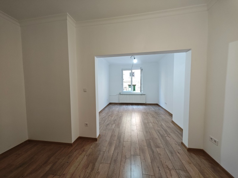 Para alugar  Escritório Sofia , Centar , 50 m² | 58767036