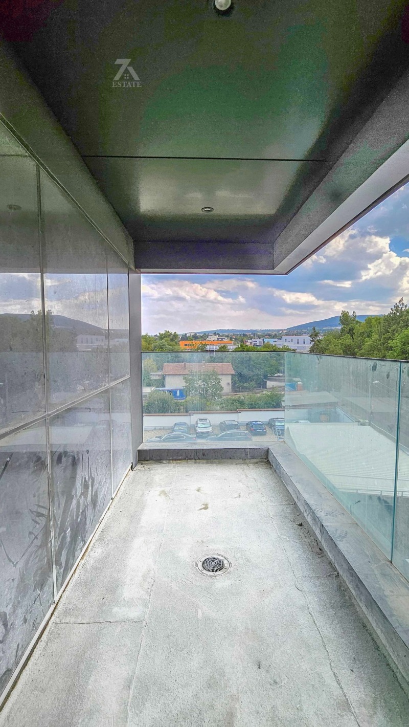 Vuokrattavana  Toimisto Sofia , Malinova dolina , 150 neliömetriä | 53869599 - kuva [9]